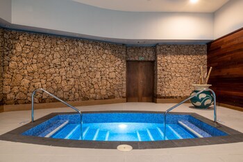 Landmar Costa Los Gigantes Family Resort