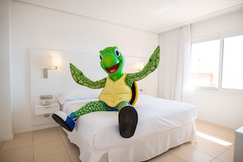 Landmar Costa Los Gigantes Family Resort