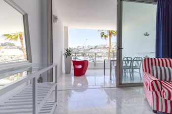 Marina Suites