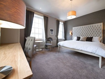 The County Hotel