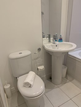 Aberdeen Serviced Apartments - The Lodge