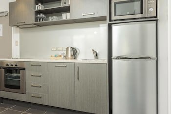 Barclay Suites