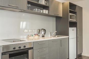 Barclay Suites