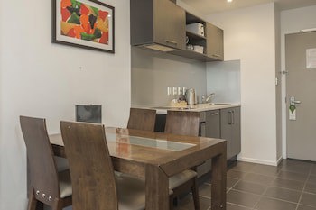 Barclay Suites