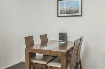Barclay Suites