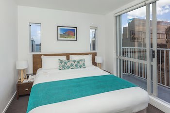 Barclay Suites