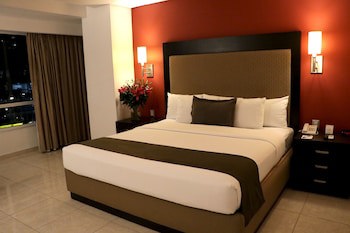 Hotel & Suites Pf
