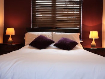 Abbey Bed And Breakfast