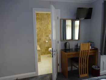 Autumn House