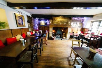 Bankes Arms Hotel