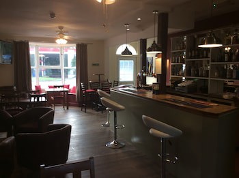 Coach House Hotel