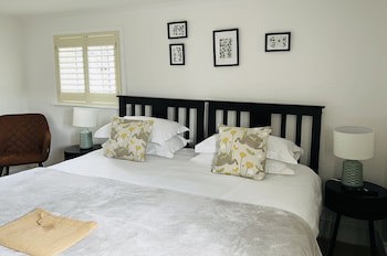 Cottage Lodge Hotel