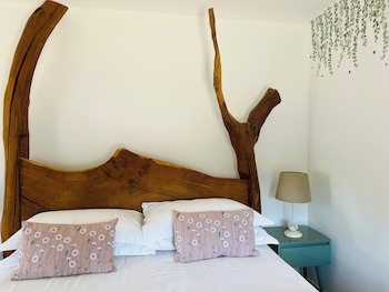 Cottage Lodge Hotel