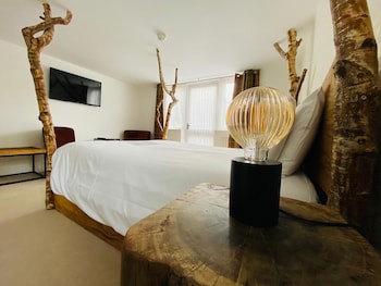 Cottage Lodge Hotel