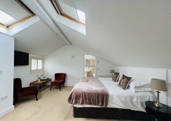 Cottage Lodge Hotel