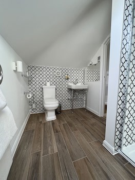 Cottage Lodge Hotel