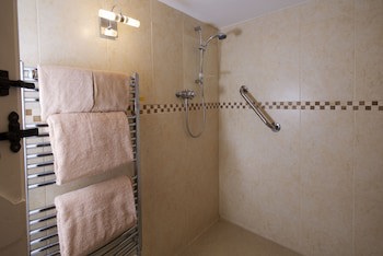 Cottage Lodge Hotel