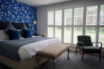 Findon Manor Hotel