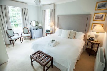 Findon Manor Hotel