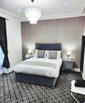 Serendipity House