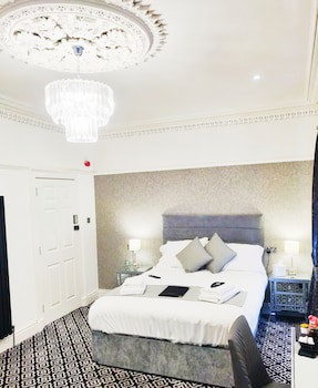 Serendipity House