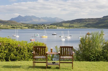 Cuillin Hills Hotel