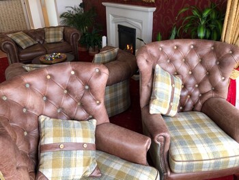 Queenswood Hotel