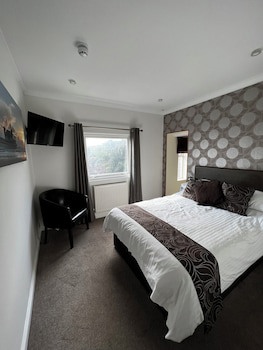 Queenswood Hotel