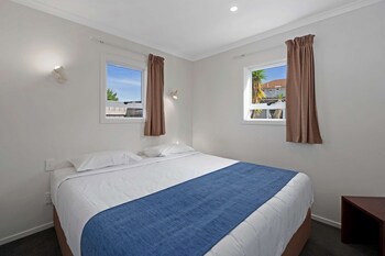 Comfort Inn Westshore Beach