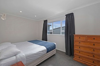 Comfort Inn Westshore Beach