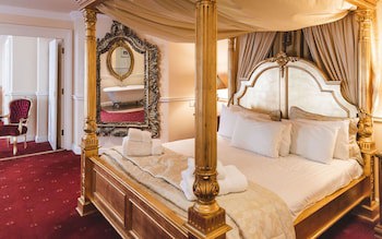 Grange Hotel