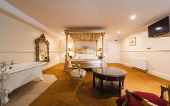 Grange Hotel