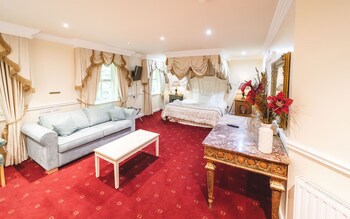 Grange Hotel