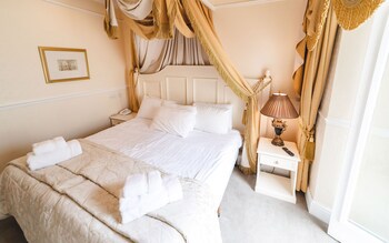 Grange Hotel