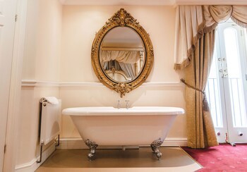 Grange Hotel