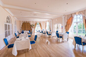Grange Hotel