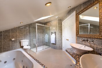 Grange Hotel