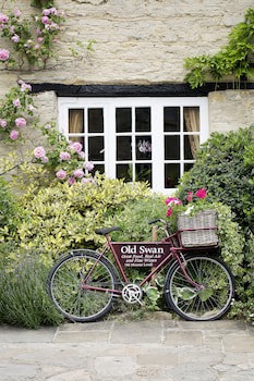 Old Swan