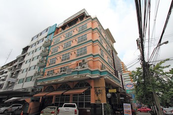 Bourbon St Boutique Hotel