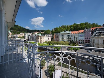 Ea Hotel Elefant