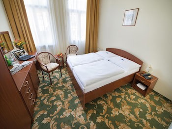Ea Hotel Elefant