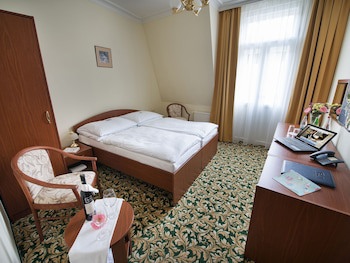 Ea Hotel Elefant