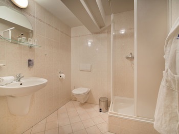 Ea Hotel Elefant