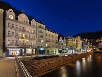 Ea Hotel Elefant