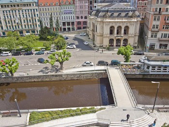 Ea Hotel Elefant