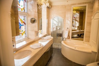 Clifton Park Hotel - Exclusive To Adults