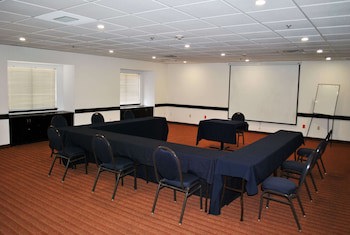 Microtel Inn & Suites By Wyndham Toluca