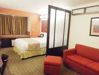 Microtel Inn & Suites By Wyndham Toluca