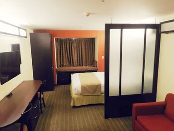 Microtel Inn & Suites By Wyndham Toluca
