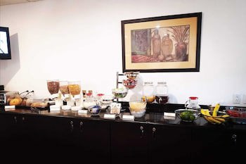 Microtel Inn & Suites By Wyndham Toluca